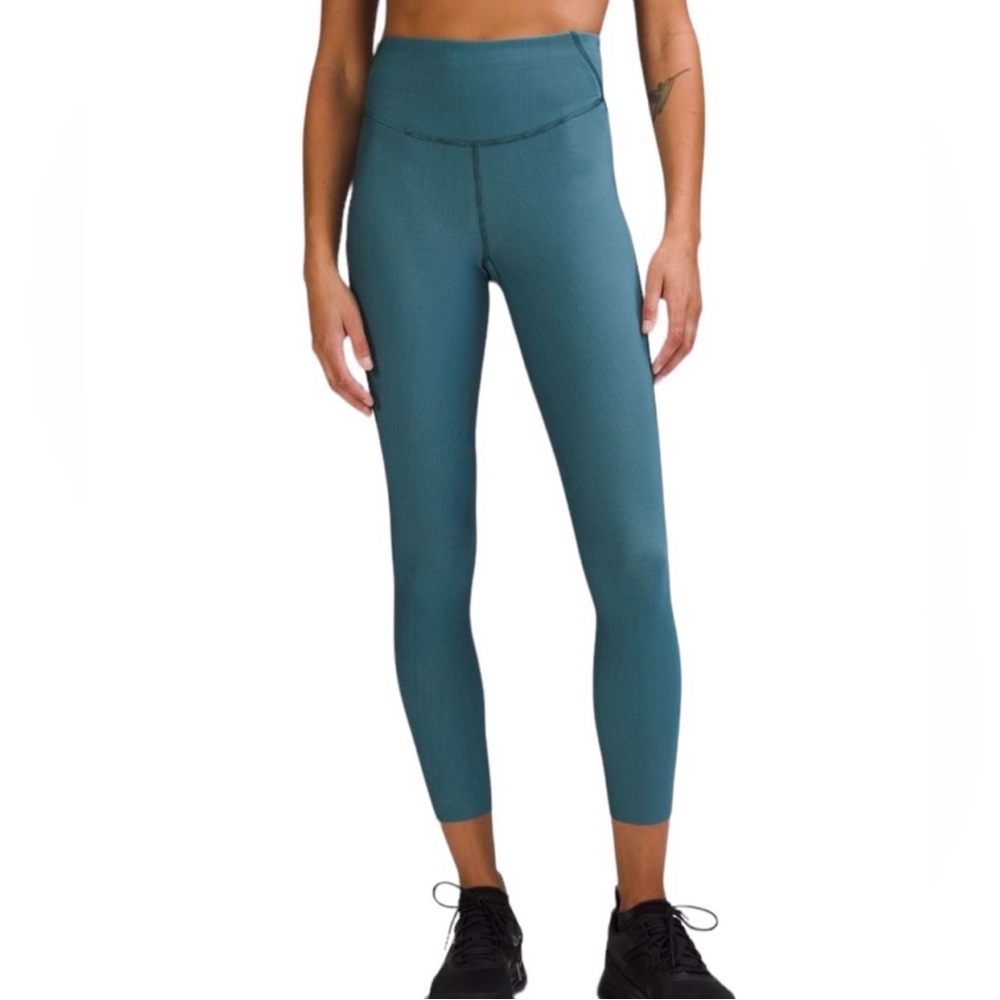 NWT Lululemon Base Pace High Rose Tight 25” Two-Tone Ribbed Leggings